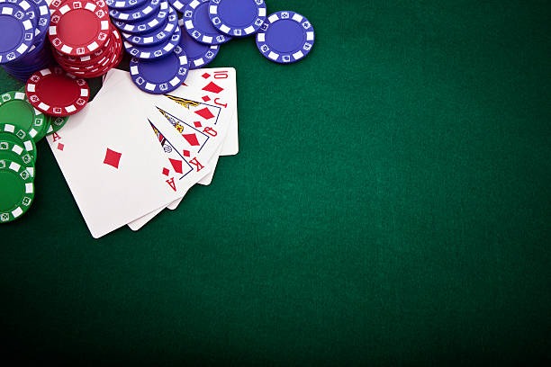 Fangwing player interface showing Qiu Qiu hand rankings and current bets